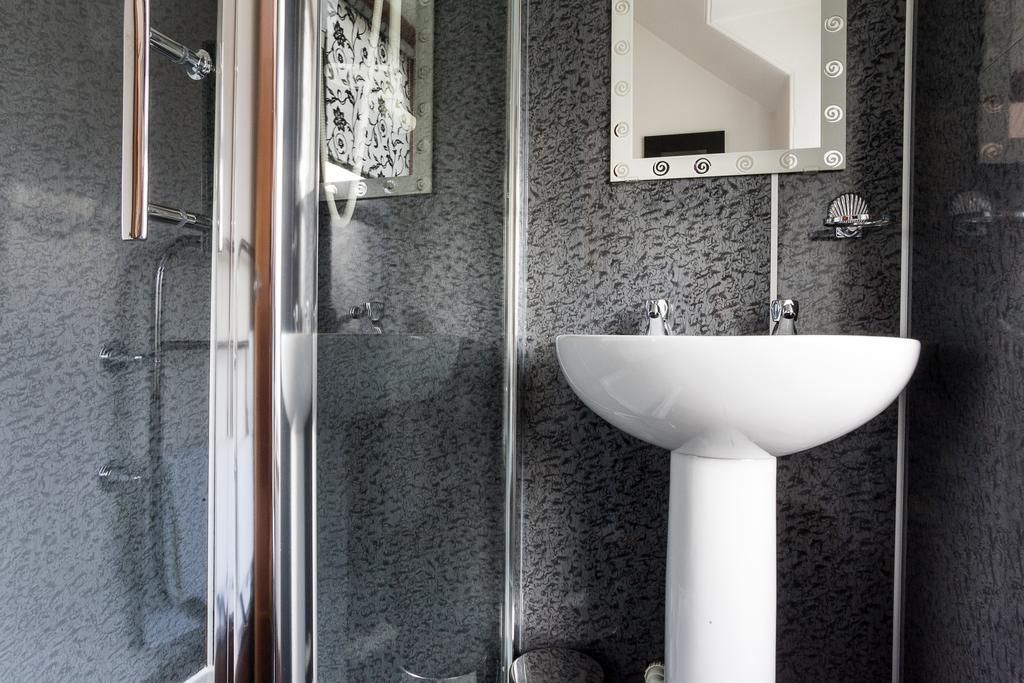 Eskdale Guest House Инвернес Стая снимка